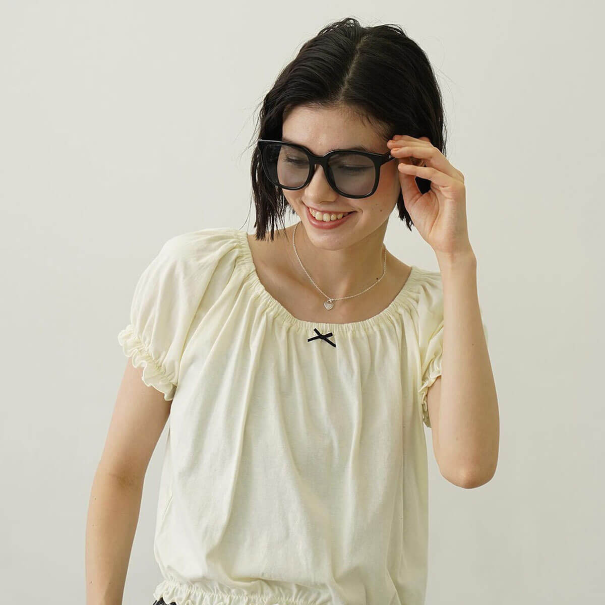 ��30%OFF ������ۥߥ륯�ե��� ���󥰥饹 ��ǥ����� ���� �������դ� ���������ե졼�� �磻�ɥե졼�� �͵� �������� �֥��� | MILKFED. LOGO BIG SQUARE SUNGLASSES��103252054002��