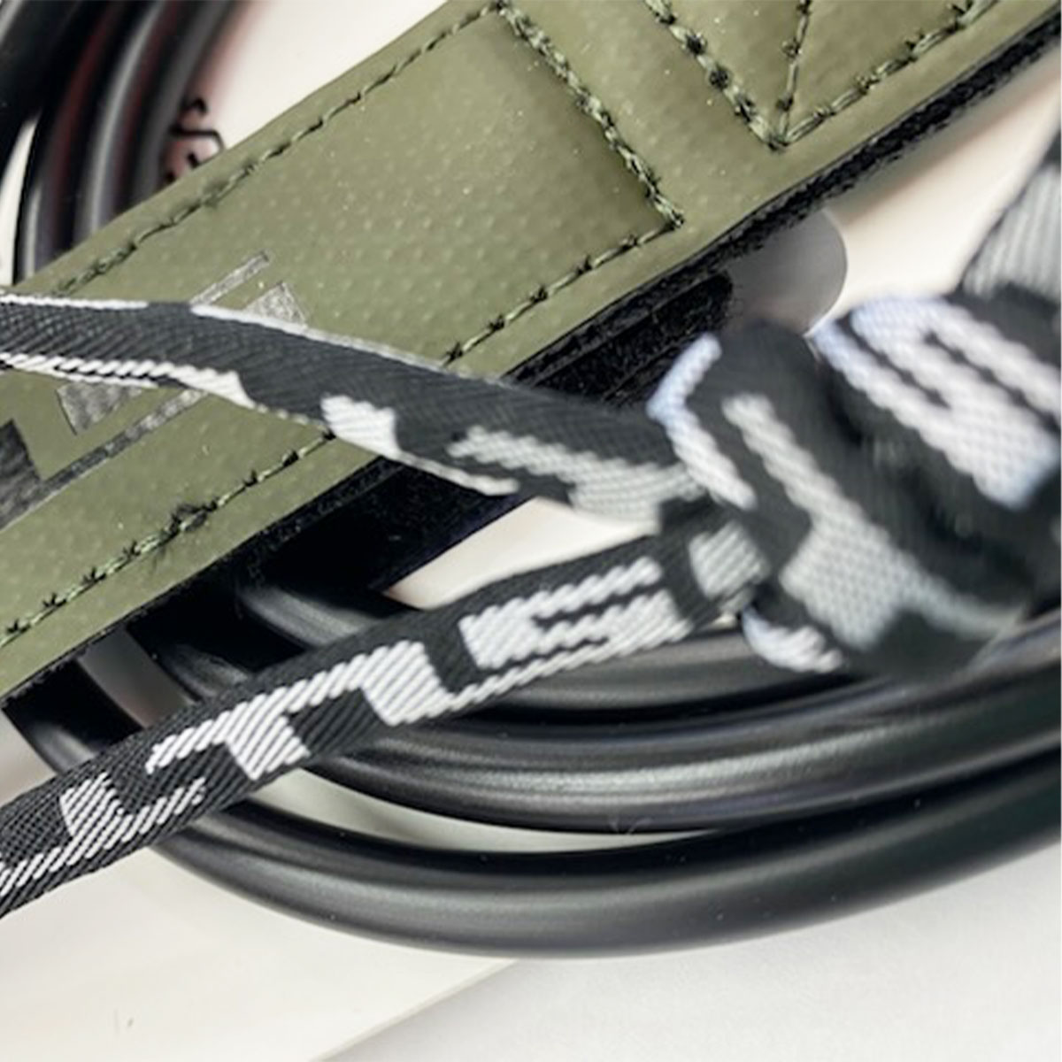 �ġ��륹 �ȥ����륹 �����եܡ��� �꡼���女���� ����� ɨ�� 9ft 6mm TLS �����ե��� ��ʪ �͵��֥��� TOOLS 2026 ���� |  LOWERS 6mmLEASH KNEE��6639��