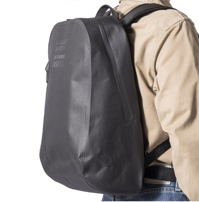 �ղƽ� A2M7001 AVIREX WARTER-PLOOF BACK PACK [�����ʡ�5-7�Ķ����ˤ�ȯ��] AVIREX(���) 