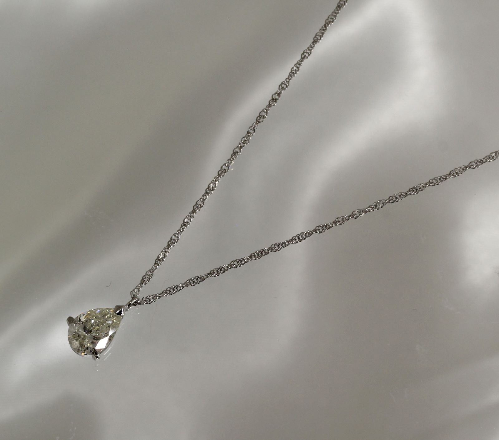 1_000000000470.jpg?1733206998