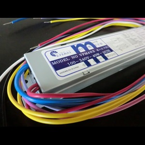 VFM402 || 蛍光灯用電子安定器(VFM型) || 2灯用 || 完全モールド密閉型