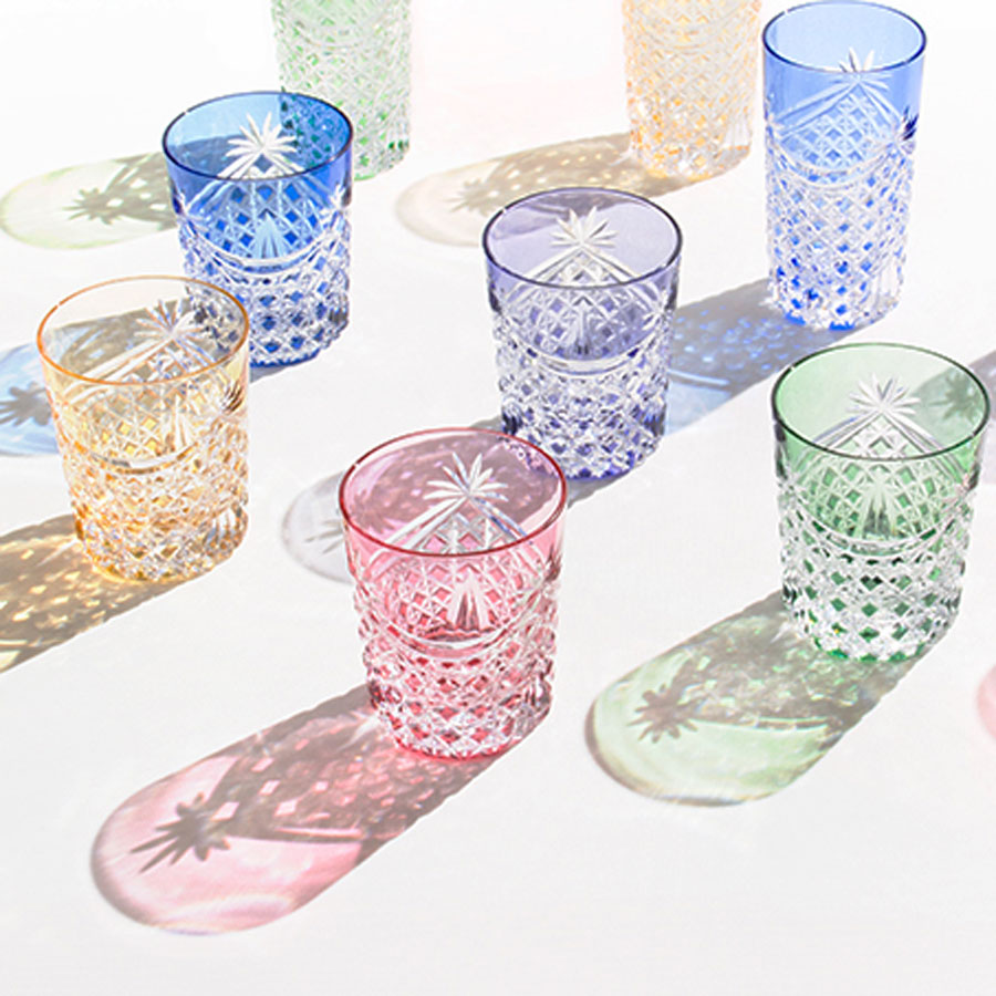 紫被せ切子   クリスタルガラス大鉢  八角籠目紋 直営店限定 江戸切子 花瓶＜笹っ葉に八角籠目紋＞/紫 | カガミ