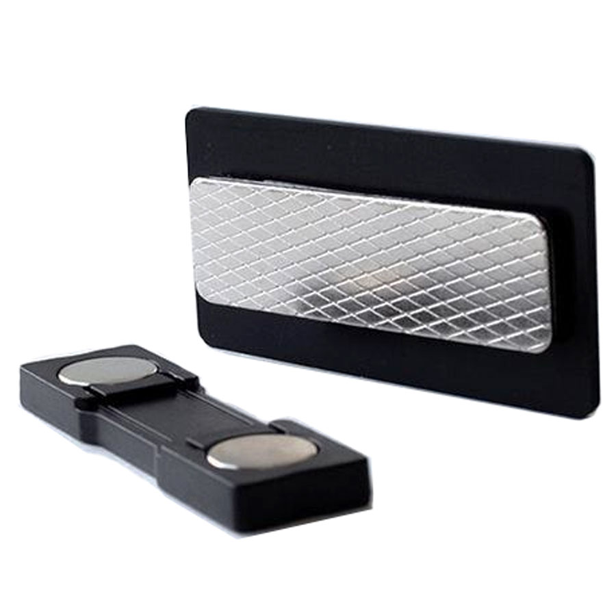 ネームプレート アルミ製名札（30×60mm）-サテンシルバー（20個作成