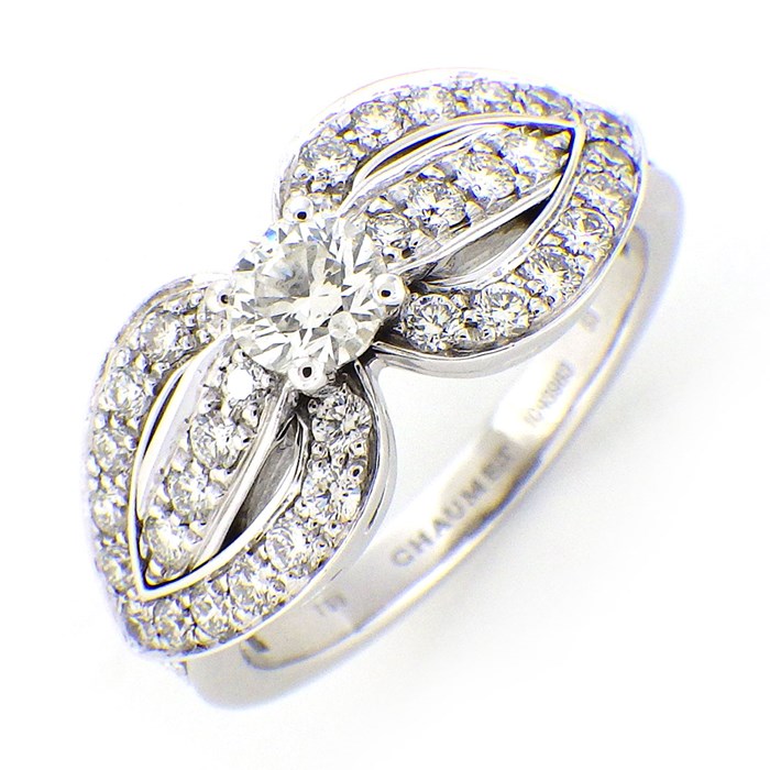 【ショーメ Chaumet】リング ジョゼフィーヌ ボウ リボン センターダイヤモンド 約0.28ct パヴェ メレダイヤモンド 約0.60ct K18WG 13号 / #53 