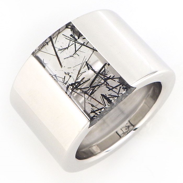 【訳あり】カルティエ Cartier リング フラット ワイド レア 廃盤品 コレクターズアイテム ブラック ルチルクォーツ 針水晶 黒 K18WG 11.5号 / #53 【中古】