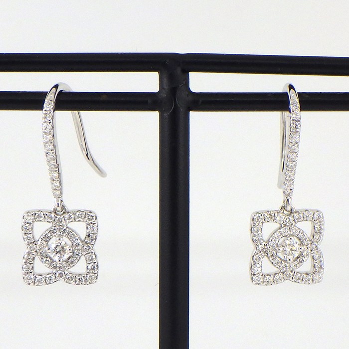 デビアス De Beers ピアス フック アンシャンテ ロータス スウィング 94ポイント パヴェ ダイヤモンド 0.43ct K18WG 【中古】