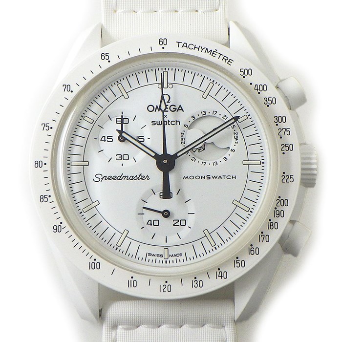 スウォッチ×オメガ Swatch×OMEGA 腕時計 ムーンスウォッチ スヌーピーコラボ S033W700 ホワイト文字盤 クロノグラフ スモールセコンド バイオセラミック クオーツアナログ 【箱・保付き】 【中古】