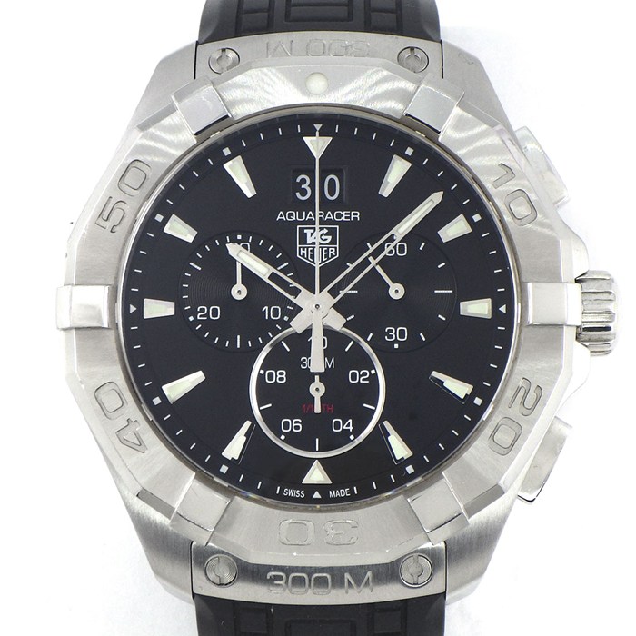 タグ・ホイヤー TAG Heuer 腕時計 アクアレーサー CAY1110.FT6041 デイト クロノグラフ スモールセコンド 回転ベゼル 夜光 ブラック文字盤 SS ブラックラバーベルト クオーツアナログ 【箱・保付き】 【中古】