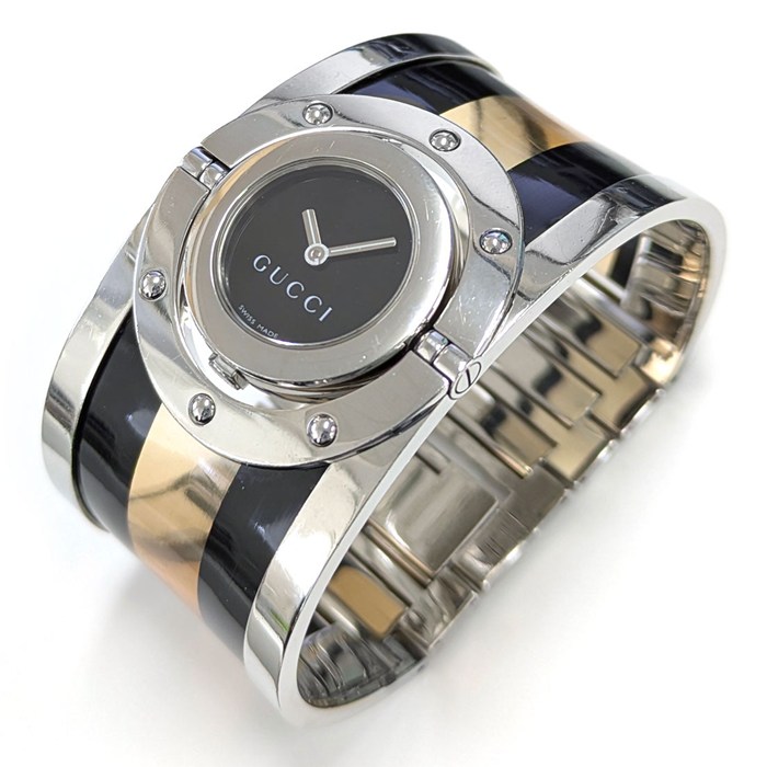グッチ GUCCI 腕時計 バングルウォッチ トワール 112 ブラック/クリア シェリーライン 夜光針 サンレイ ブラック文字盤 SS プラスチック クオーツアナログ 【中古】