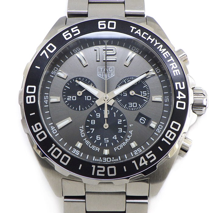 タグ・ホイヤー TAG Heuer 腕時計 フォーミュラ1 CAZ1011.BA0842 デイト クロノグラフ タキメーター スモールセコンド 夜光インデックス 夜光針 サンレイ ブラック文字盤 SS クオーツアナログ 【箱・保付き】 【中古】