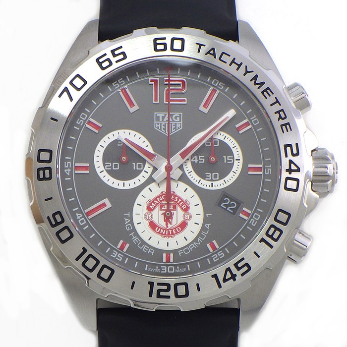 タグ・ホイヤー TAG Heuer 腕時計 フォーミュラ1 マンチェスターユナイテッド リミテッドエディション CAZ101M.FT8024 デイト クロノグラフ タキメーター スモールセコンド ブラック文字盤 SS ラバー クオーツアナログ 【箱・保付き】 【中古】