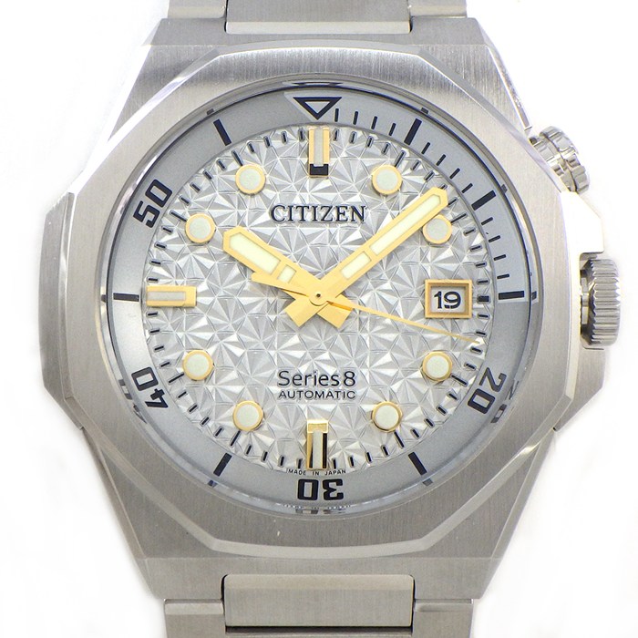 シチズン CITIZEN 腕時計 シリーズ8 NB6060-58H 世界1200本限定モデル デイト 夜光インデックス 裏スケ 夜光針 シルバー文字盤 SS 自動巻き 【箱・保付き】 【中古】
