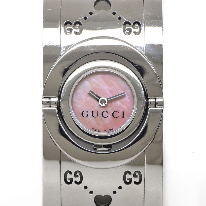 グッチ GUCCI 腕時計 バングルウォッチ トワール 112/YA112526 GG柄 ピンク マザーオブパール文字盤 SS クオーツアナログ 【中古】