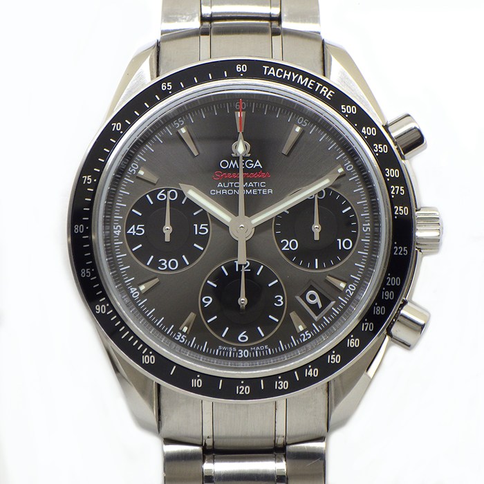 オメガ OMEGA 腕時計 スピードマスター デイト 323.30.40.40.06.001 デイト クロノグラフ タキメーター スモールセコンド クロノメーター 夜光インデックス 夜光針 サンレイ グレー/ブラック文字盤 SS 自動巻き 【箱・保付き】 【中古】