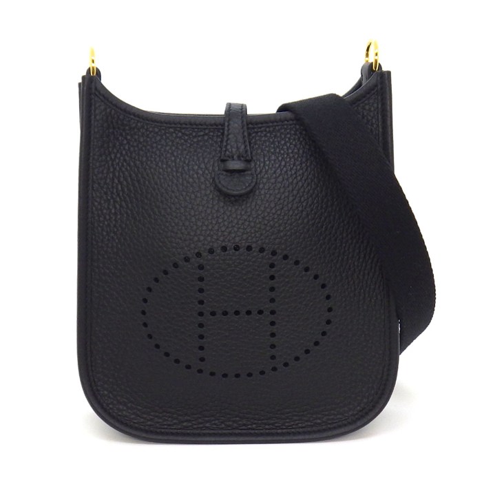 エルメス HERMES ショルダーバッグ エヴリン TPM アマゾーヌ W刻印 2024年 ブラック トリヨンクレマンス ゴールド金具 【中古】