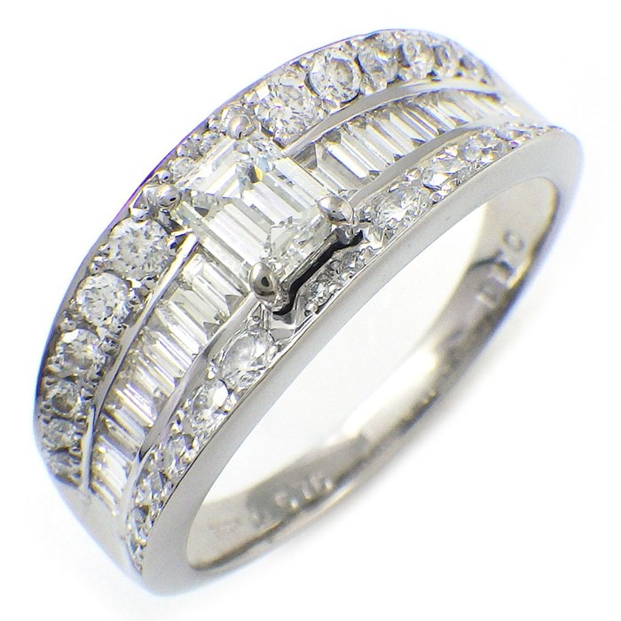 【ダイヤモンド】 リング 1ポイント エメラルドカット ダイヤモンド 0.576ct(E/VS1) ハーフサークル サイド ダイヤモンド 1.100ct PT900 23号 【中古】