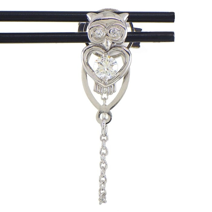 【ダイヤモンド】 ブローチ フクロウ チェーン センターダイヤモンド 0.307ct サイドダイヤモンド 0.03ct K18WG 【中古】
