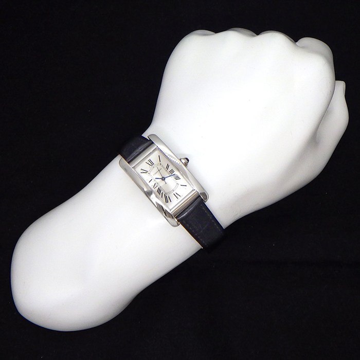 カルティエ Cartier 腕時計 タンク アメリカン MM WSTA0017 レクタンギュラー サンレイ シルバー文字盤 SS ブラック アリゲーターレザーベルト 自動巻き 【中古】