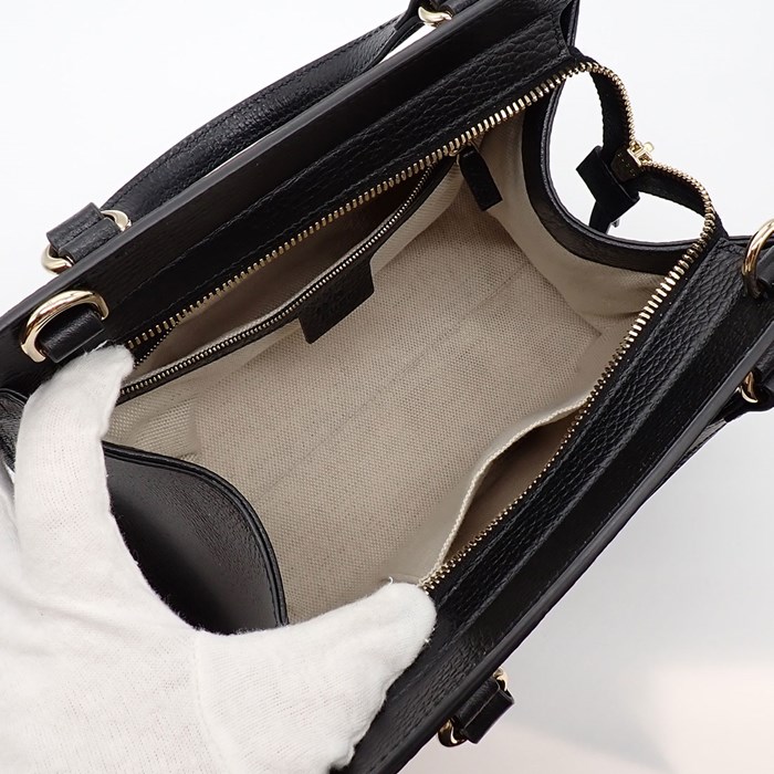 グッチ GUCCI ショルダーバッグ ハンドバッグ ソーホー インターロッキングG 607722 ブラック カーフレザー シルバー金具 【中古】 GUCCI グッチ ソーホー インターロッキングG 2WAYショルダー バッグ