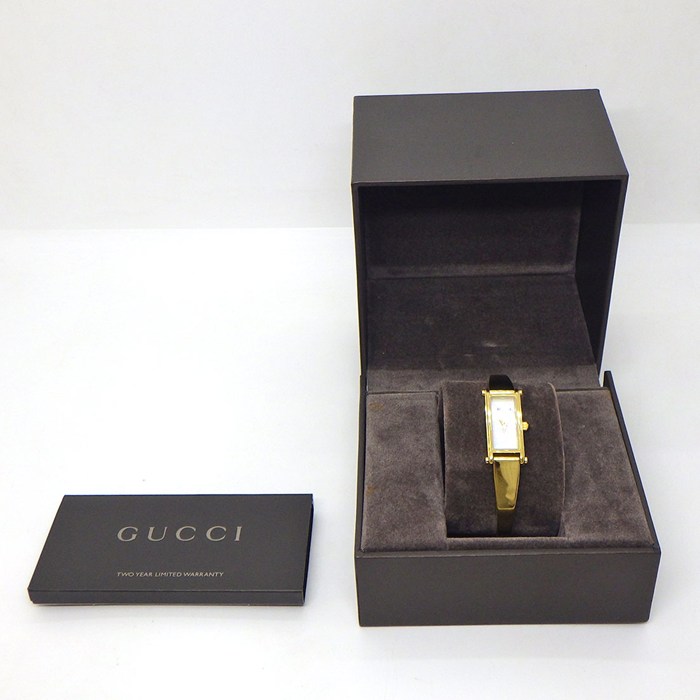 グッチ GUCCI 腕時計 バングルウォッチ 1500L ホースビット