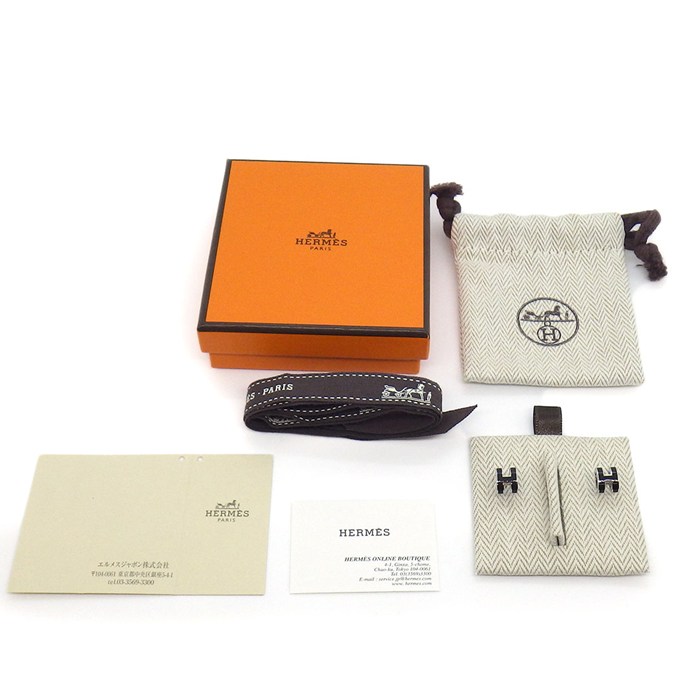 エルメス HERMES ピアス ポップH ポップアッシュ ミニ ノワール ラッカー Pdメタル 【中古】