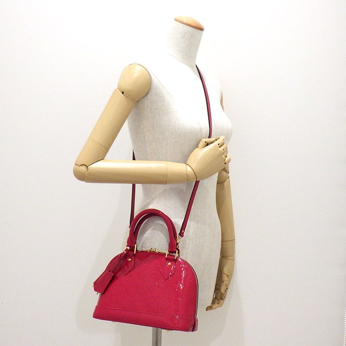 ルイ・ヴィトン Louis Vuitton ハンドバッグ ショルダーバッグ アルマ BB M91606 ポムダムール モノグラム ヴェルニ ゴールド金具 【中古】