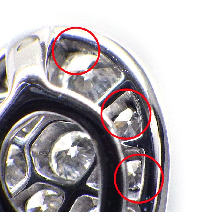 グラフ Graff GRAFF ネックレス パヴェ バタフライ ミニ RGP550 1ポイント マーキスカット ダイヤモンド 48ポイント ラウンドカット ダイヤモンド 計0.55ct K18WG 【箱・保付き】 【中古】