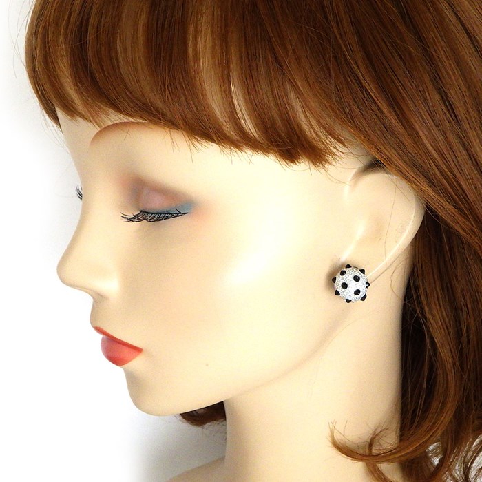 カルティエ Cartier シングルイヤリング クラッシュ アン リミテッド N8515230 限定モデル レア コレクターズアイテム トゲ 棘 スパイク ソーン オニキス 130ポイント ダイヤモンド 計1.04ct K18WG ※片方のみ 【箱・保付き】 【中古】