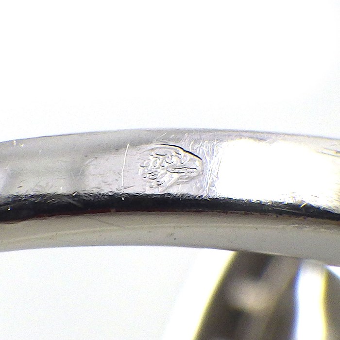 ブシュロン BOUCHERON リング デンジャラス ビューティー アバ パヴェ ダイヤモンド 1ポイント ペアシェイプ ダイヤモンド 0.25ct K18WG 12号 / #54 【中古】