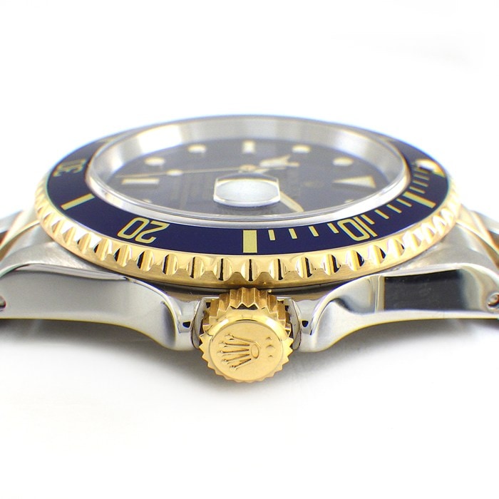 ロレックス Rolex 腕時計 サブマリーナー デイト 16613 P番 2000年製 デイト 夜光インデックス 夜光針 回転ベゼル サンレイ ブルー文字盤 K18YG SS 自動巻き 【OH済み】 【箱・保付き】 【中古】