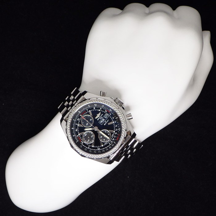 ブライトリング Breitling 腕時計 ベントレーGT A13362/BB57 コラボモデル 日本限定 ブラック 文字盤 黒 クロノグラフ タキメーター 夜光インデックス スモールセコンド デイデイト 夜光針 回転ベゼル SS 自動巻き 【箱・保付き】 【中古】箱・保付き】 【中古】