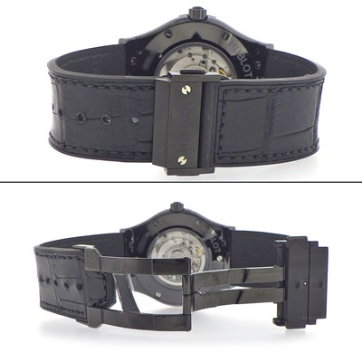 ウブロ Hublot 腕時計 クラシック フュージョン ブラックマジック 45mm 511.CM.1171.RX デイト 裏スケ ビス ブラック文字盤 黒 サテン仕上げ セラミック チタン SS アリゲーターレザー&ラバーベルト 自動巻き 【中古】
