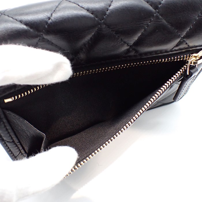 シャネル CHANEL ショルダーバッグ ショルダーウォレット ブラック ラムスキン イミテーションパール 【中古】