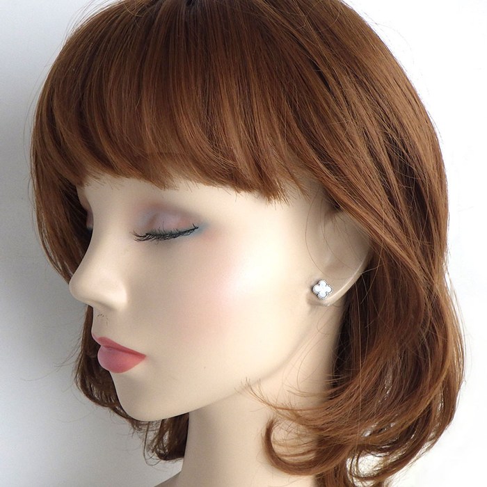 ヴァンクリーフ＆アーペル Van Cleef & Arpels ピアス スウィートアルハンブラ VCARG12000 ホワイト シェル K18WG 【中古】