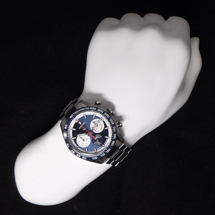 タグ・ホイヤー TAG Heuer 腕時計 カレラ スポーツクロノグラフ CBN2A1E.BA0643 160周年 記念モデル カレンダー クロノグラフ タキメーター スモールセコンド 裏スケ サンレイ ブルー 文字盤 SS セラミック 自動巻き 【箱・保付き】 【中古】