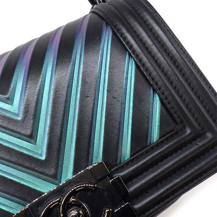 シャネル CHANEL ショルダーバッグ ハンドバッグ ボーイシャネル 20 A67085 2018年製 (24番台) ブラック / グリーン / パープル ラムスキン (羊革) ブラック金具 【中古】