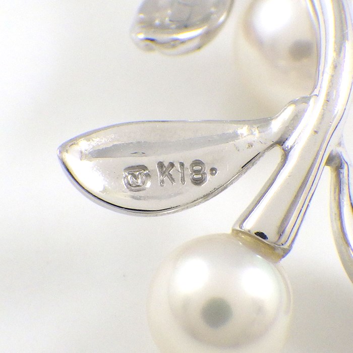 ミキモト MIKIMOTO ピアス オリーブ スウィング ドロップ パール 3.5-4.5mm珠 K18WG 【中古】