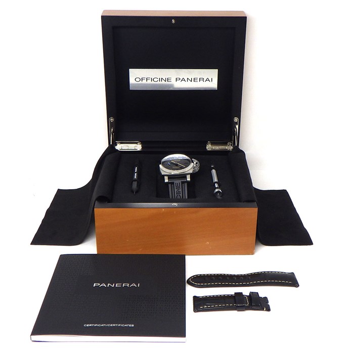 パネライ PANERAI 腕時計 ルミノール マリーナ 1950 アッチャイオ PAM01392 デイト 裏スケ 3デイズ ブラック 文字盤 ブラック ラバー SS 自動巻き 【中古】