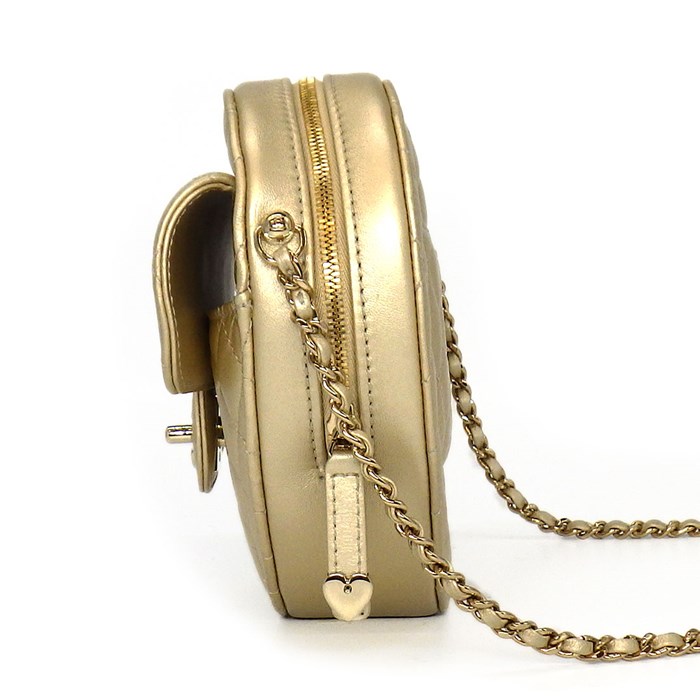 シャネル CHANEL ショルダーバッグ AS3191 ハート マトラッセ ラムスキン (羊皮) ゴールド金具 【中古】