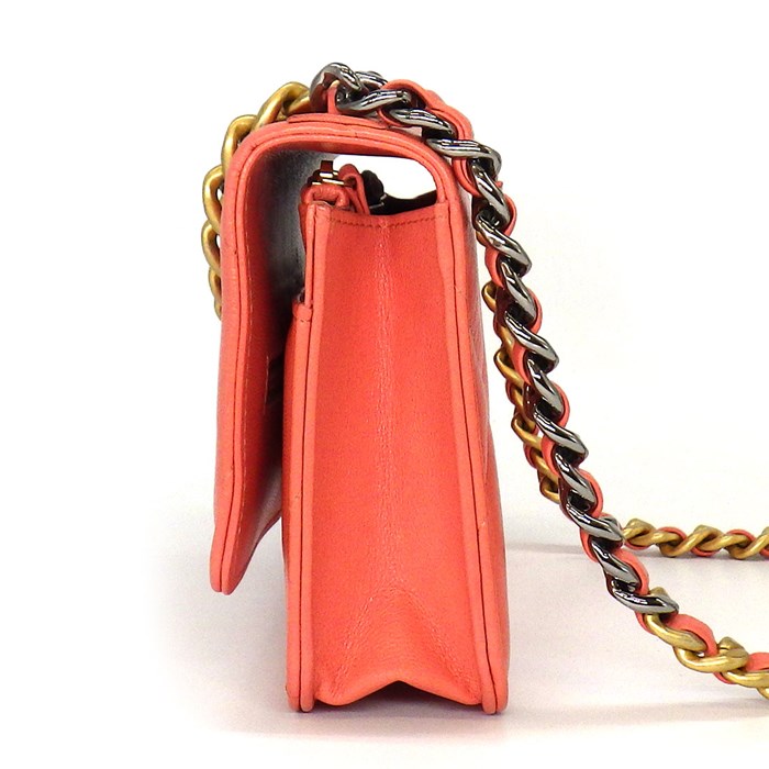 シャネル CHANEL ハンドバッグ ショルダーバッグ シャネル19 チェーンウォレット AP0957 2021年製 (30番台) ピンク シルバー/ゴールド金具 ラムスキン (羊革) 【中古】