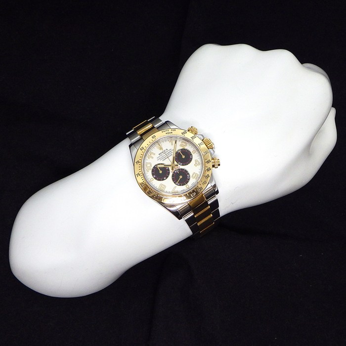 ロレックス Rolex 腕時計 コスモグラフ デイトナ 116523 クロノグラフ スモールセコンド クロノメーター 夜光インデックス 夜光針 ルーレット刻印 ホワイト文字盤 K18YG SS 自動巻き 【箱・保付き】 【中古】