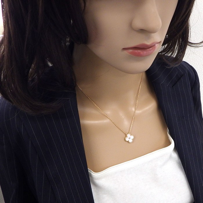 ヴァンクリーフ&アーペル Van Cleef & Arpels ネックレス ヴィンテージアルハンブラ VCARPMOP00 2025年 ホリデーコレクション クリスマス 限定モデル 1ポイント ダイヤモンド ピンク シェル K18PG 【箱・保付き】 【中古】
