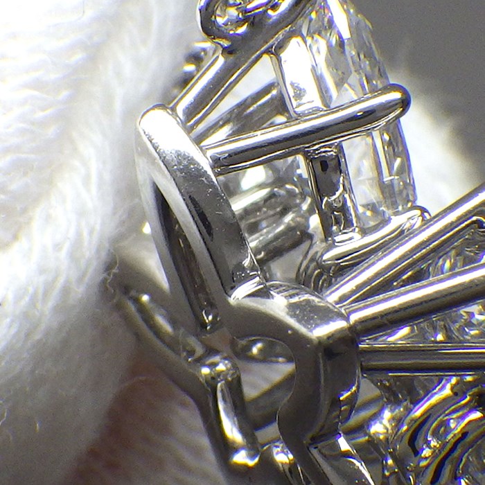 ハリーウィンストン HARRY WINSTON ネックレス クラスター ミディアム PEDPCLWC 5ポイント ペアシェイプ ダイヤモンド 計1.90ct PT950 【中古】