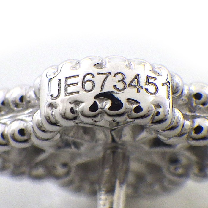 ヴァンクリーフ＆アーペル Van Cleef & Arpels ピアス スウィートアルハンブラ VCARO85500 24ポイント ダイヤモンド 計0.16ct K18WG 【中古】