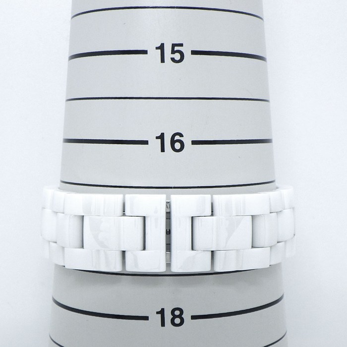 シャネル CHANEL 腕時計 J12 ファントム キャリバー12.1 H6186 1200本限定モデル 裏スケ 回転ベゼル 夜光インデックス 夜光針 ホワイト文字盤 SS ホワイトセラミック 自動巻き 【中古】