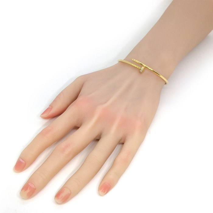 カルティエ Cartier バングル ジュストアンクル スモールモデル SM B6066117 釘モチーフ 20ポイント ダイヤモンド 0.18ct K18YG / #17 【箱・保付き】 【中古】