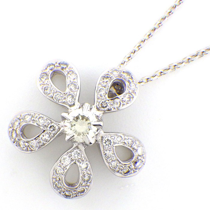 K18WG フラワー ダイヤモンド ネックレス 0.41CT