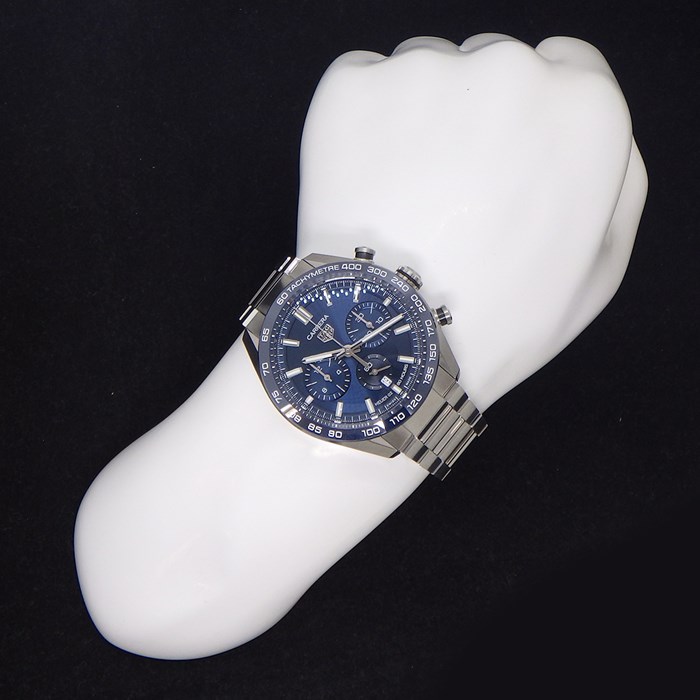 タグ・ホイヤー TAG Heuer 腕時計 カレラ クロノグラフ CBN2A1A.BA0643 デイト タキメーター スモールセコンド 裏スケ サンレイ ブルー文字盤 SS 自動巻き 【箱・保付き】 【中古】