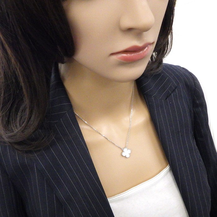 ヴァンクリーフ＆アーペル Van Cleef & Arpels ネックレス ヴィンテージアルハンブラ VCARF48700 ホワイト シェル K18WG 【中古】