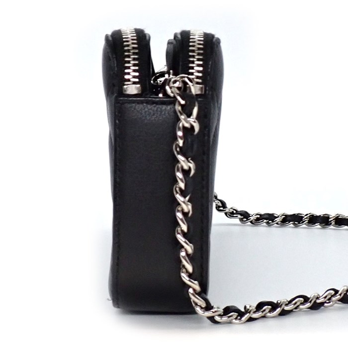 シャネル CHANEL ショルダーバッグ マトラッセ シェヴロン チェーンウォレット ブラック ソフトグレインドカーフスキン シルバー金具 【中古】